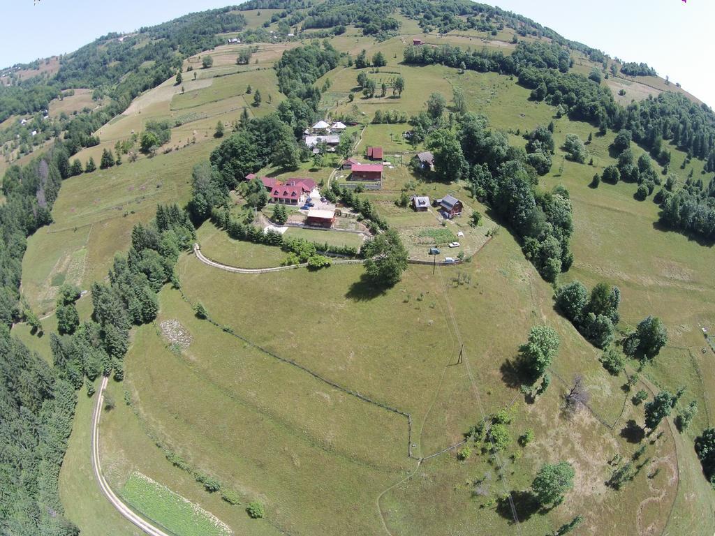 Kings Valley - Sunny Botesti Cîmpeni Eksteriør billede